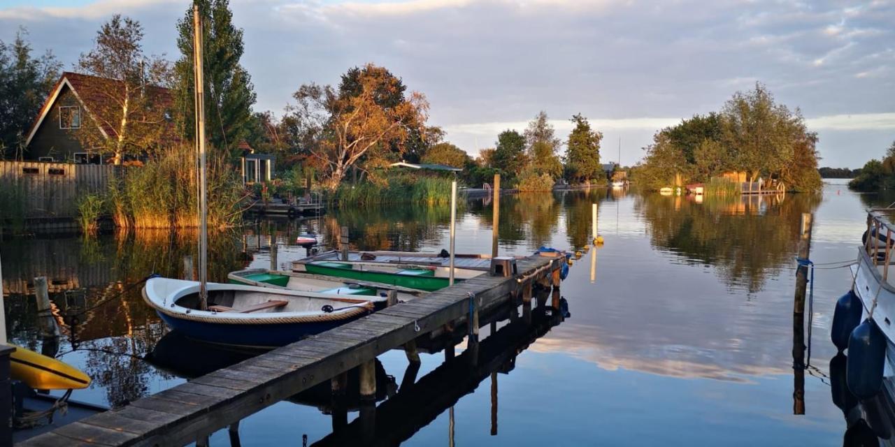 C'Est La Vie Houseboat Hotell Nederhorst den Berg Exteriör bild